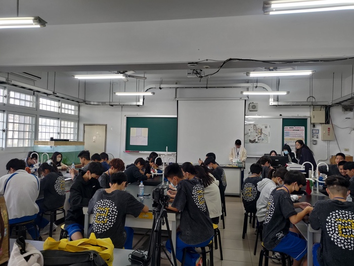 2025中山附中科學暨醫學STEAM探究營圖片