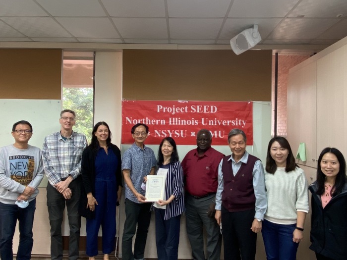 Northern Illinois University Panel Discussion of Civic Literacy at NSYSU圖片